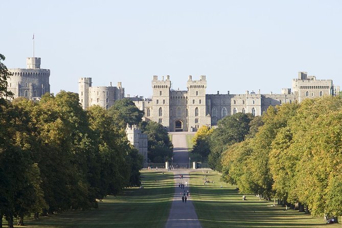 Summer Special: Buckingham Palace & Windsor Castle Tour - St George’s Chapel: The Quiet Moment That Lifts the Whole Day