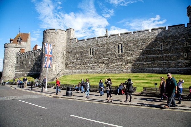 Summer Special: Buckingham Palace & Windsor Castle Tour - Time Management Tips That Actually Matter