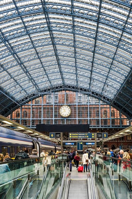The most complete and exclusive Harry Potter tour in London - The Millennium Bridge Moment and the Ministry of Magic Connection