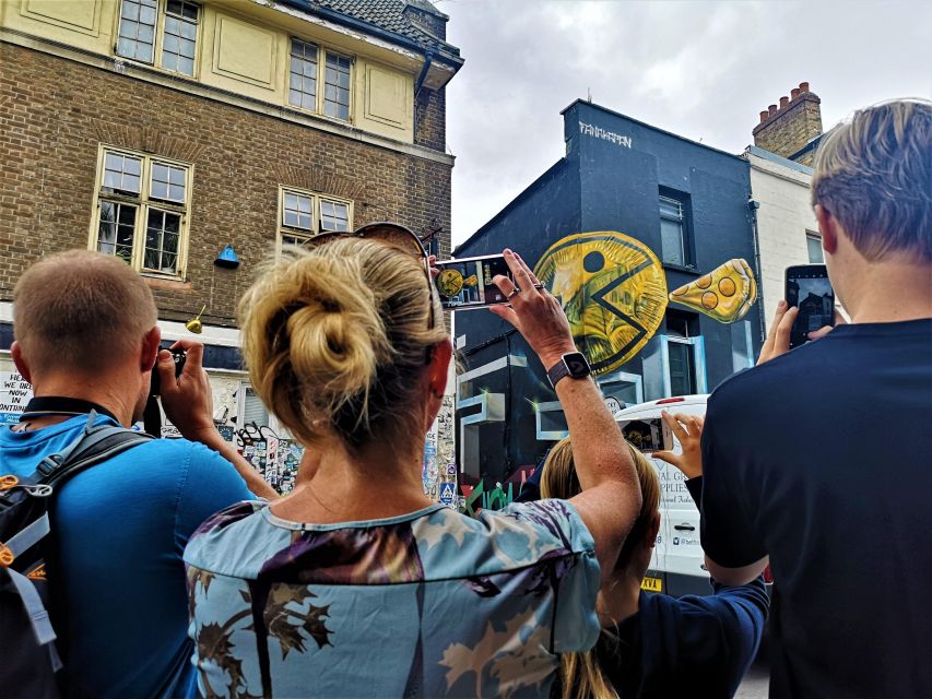 The Original London Street Art Tour (French) - The 1.5-Hour Route: From Spitalfields to Brick Lane