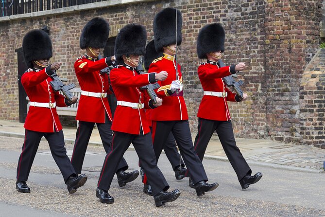 Tower of London: Crown Jewels & Beefeater Opening Ceremony - The Thames River cruise and finishing near Buckingham Palace