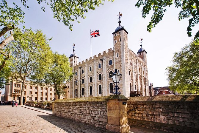 Tower of London with London Hop-On Hop-Off Tour and River Cruise - Redeeming Your Mobile Ticket: Bus Pass + Tower Entry on the Same Day